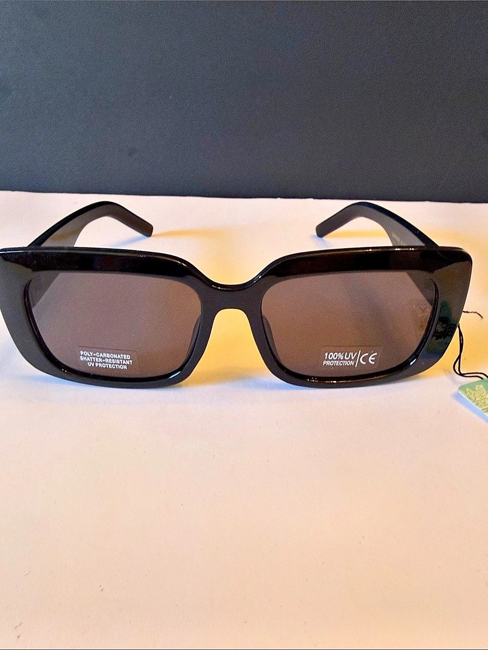 Women’s fashion Sunglasses Black & Brown NWT